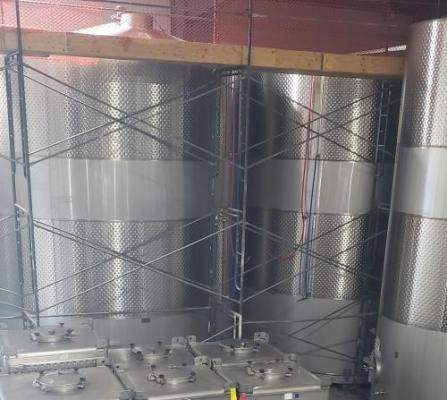 (2) 26,000g Jacketed Closed Tops