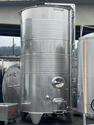 (1) Used 15,800L /<wbr> 4175 Gallon Jacketed VC Tanks