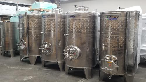 New Zottel Stainless Steel Wine Tanks for sale!