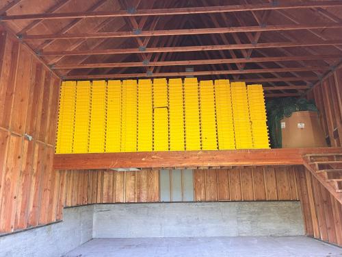 1,000 FWB Picking Lugs – Used Condition
