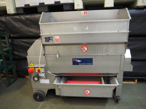 CMA Lugana R119 Destemmer Crusher & More Equipment