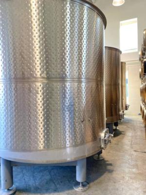 3000 Gal Jacketed Wine Tanks
