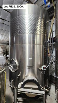 Over 70 Closed Tops: 2001 to 6000 Gallons