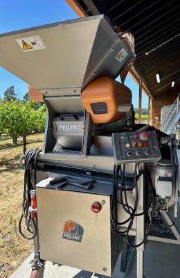 Pellenc Winery M Destemmer & Extractiv Crush