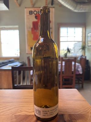 New Bordeaux Bottles Berlin 'Lucia'