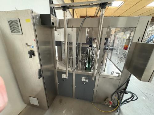 ROBINO & GALANDRINO WIRE HOODER W/<wbr> HOOD MAGAZINE