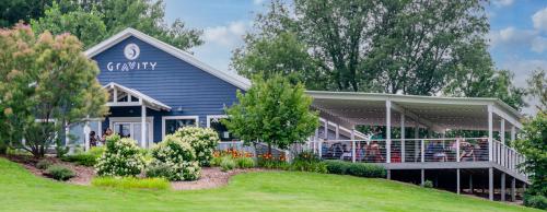 PROFITABLE ABSENTEE OWNED WINERY