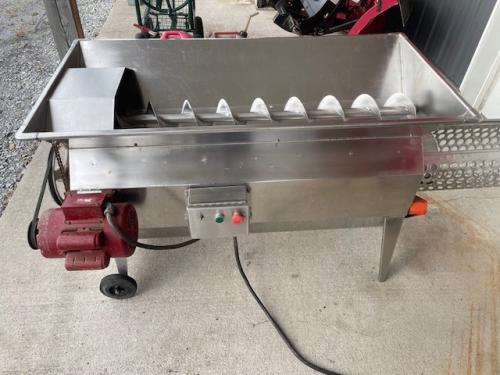 DVP-35 Grape Destemmer