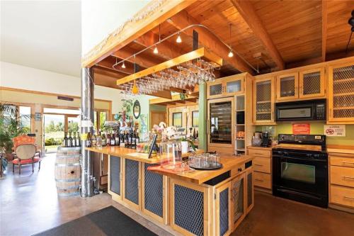 Stunning Vineyard/<wbr>Winery Priced to Sell, Montana