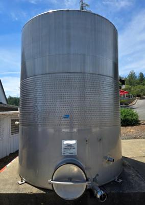 3096 gal Stainless Steel Closed Top Tank