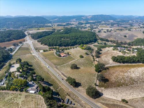Rare Wine Country Investment Opportunity in Westsi