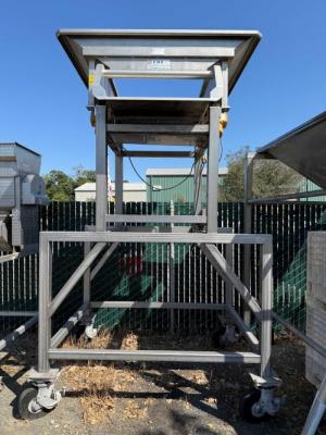 Grape Hopper, CME, Vibratory  w/<wbr> Juice Drain