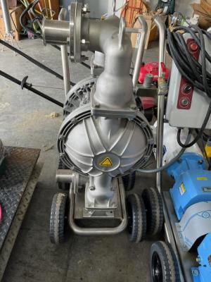 Yamada diaphragm pump NDP40 2' triclover fittings