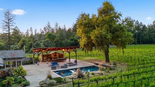 Howell Mountain Estate with Winery Permit