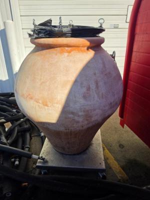 Artenova 500L Terracotta Amphora &ndash; Repair Project